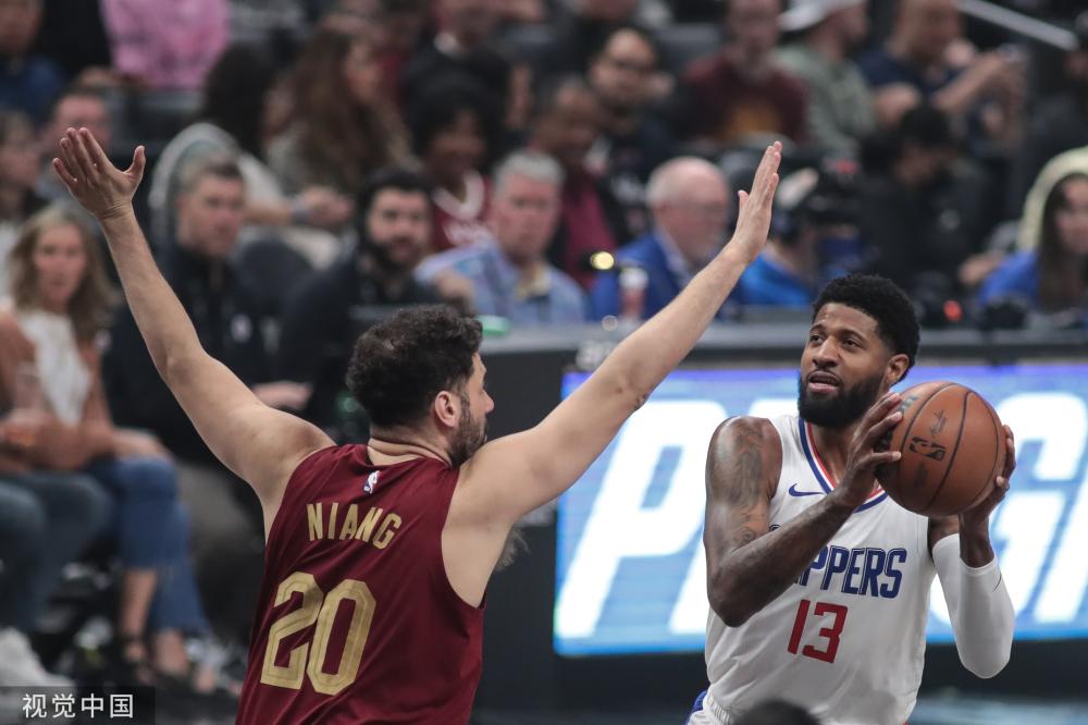 0万美元签 0万美元签