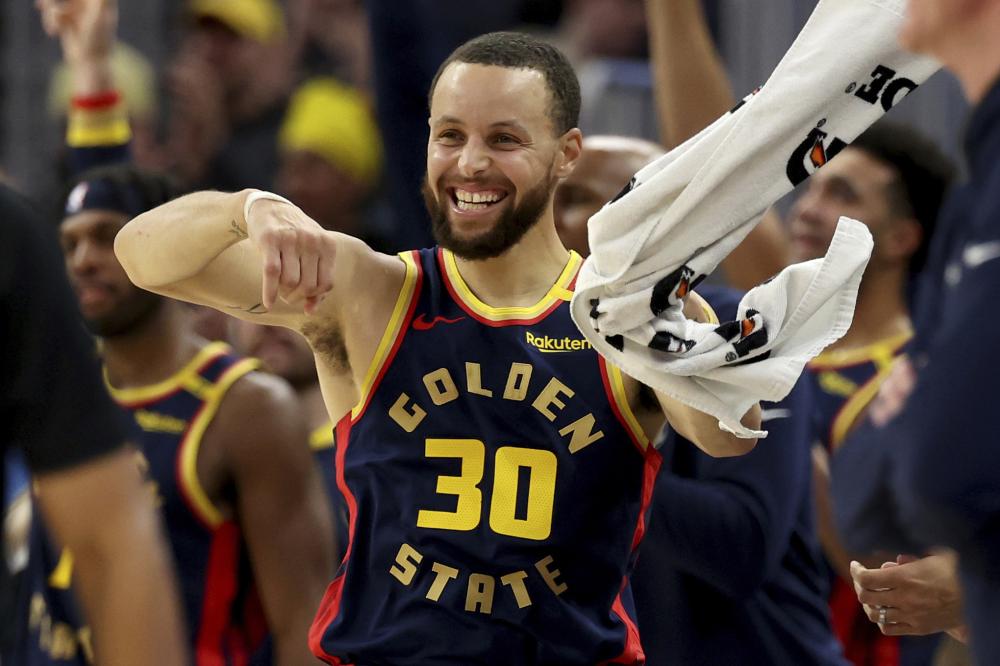 本场比赛轻 本场比赛轻