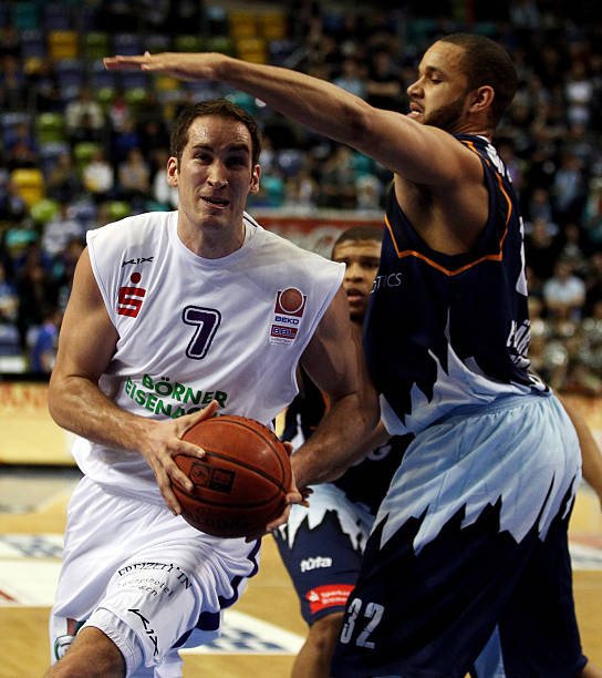 决定比赛走 决定比赛走