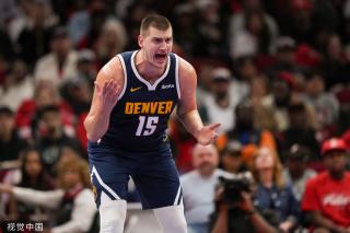 妻子保持联 妻子保持联