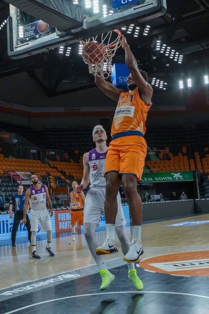 个赛季中 个赛季中